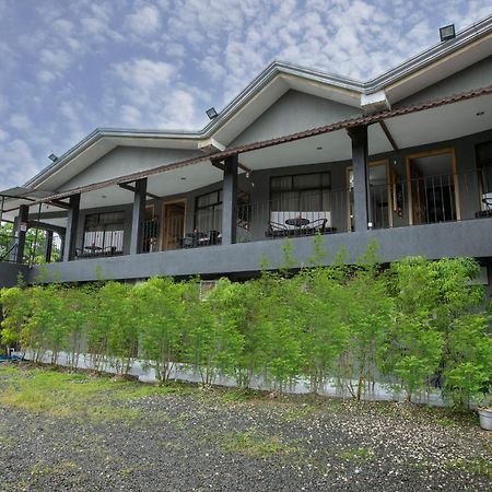 Coati Arenal Lodge La Fortuna Екстериор снимка
