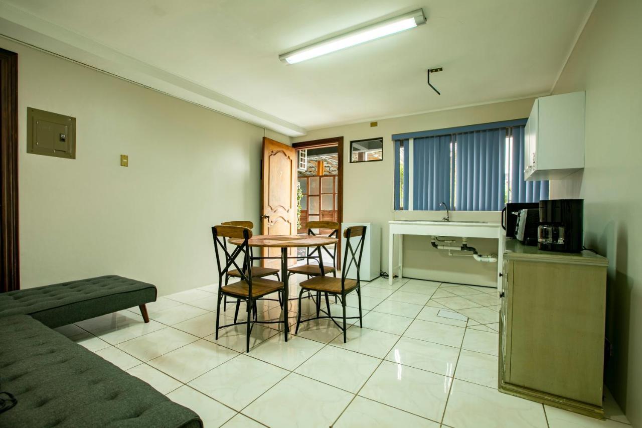 Coati Arenal Lodge La Fortuna Екстериор снимка