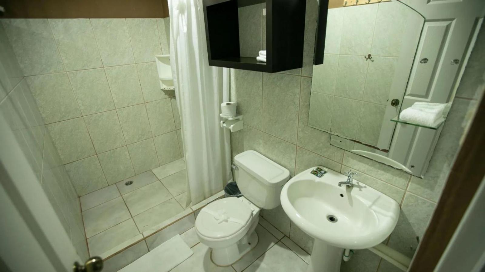Coati Arenal Lodge La Fortuna Екстериор снимка